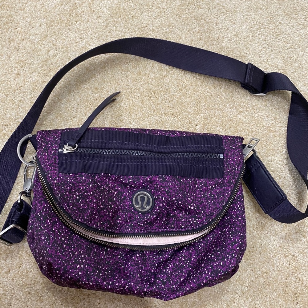 Lululemon Festival bag
